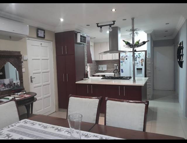 2 BEDROOM SIMPLEX FOR SALE IN SHERWOOD